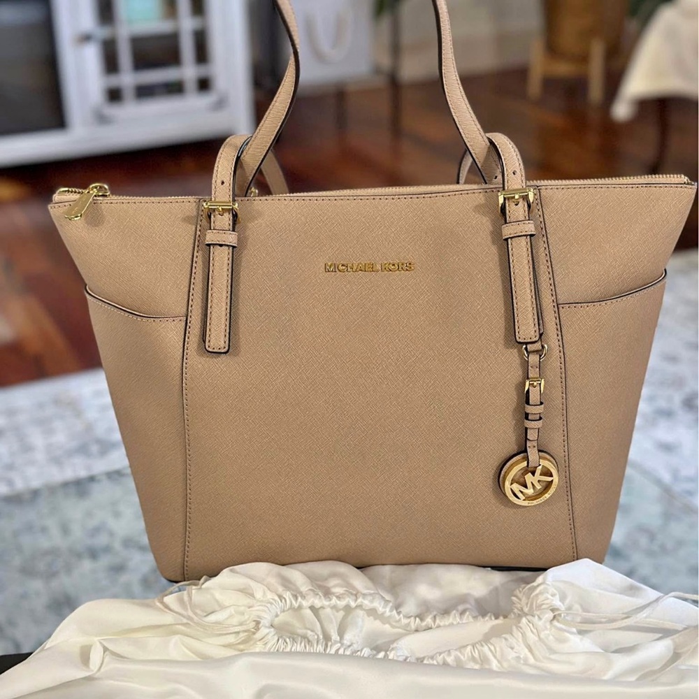 Michael Kors Beige Leather Tote